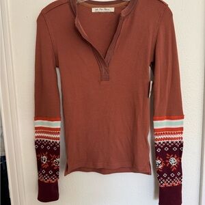 We the Free Women's Rust Long Sleeve Top with Patterned sweater Sleeves